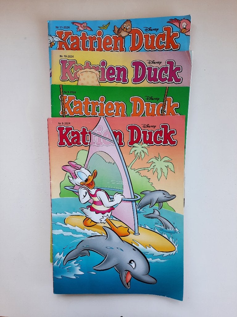 Katrien Duck Tijdschrift Nr. 8/9/10/11 uit 2024 - 4 stuks, Meerdere stripboeken, Ophalen of Verzenden, Zo goed als nieuw