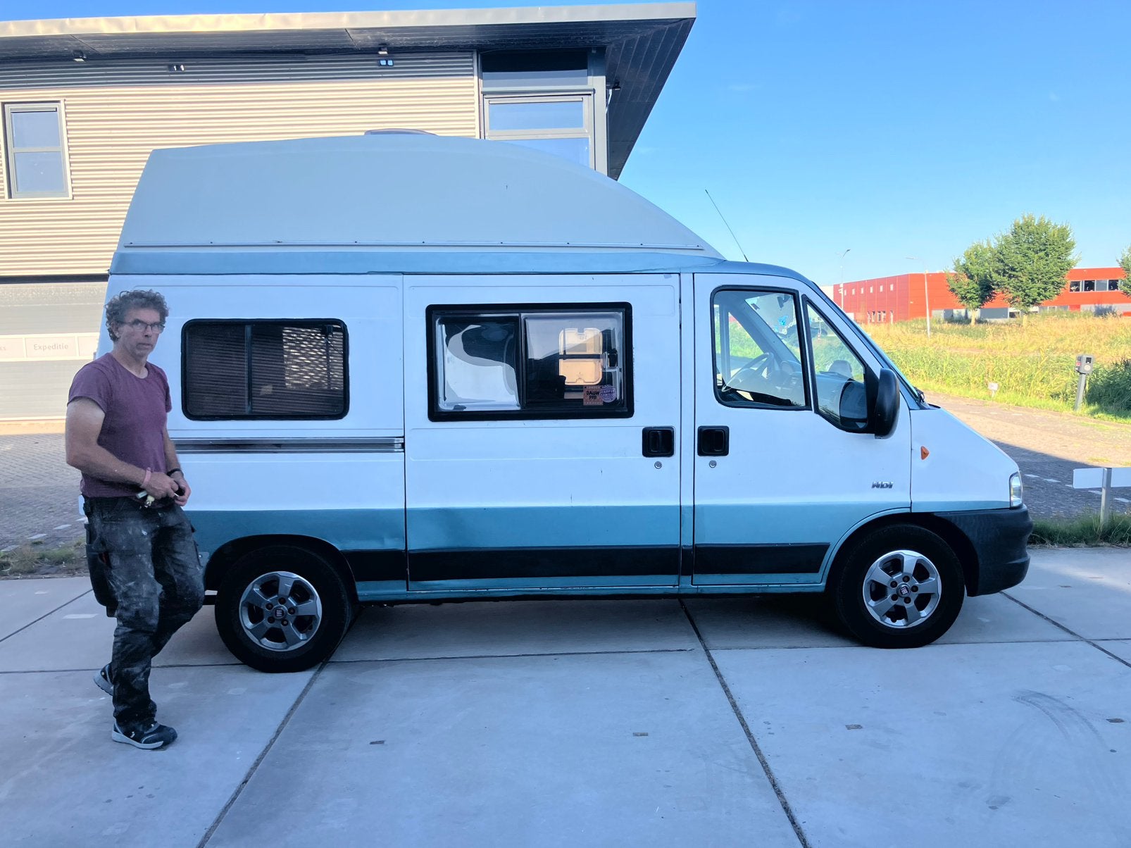 Peugeot 2006 Grijs, Caravans en Kamperen, Overige merken, Buscamper of Camperbus, Diesel, Particulier