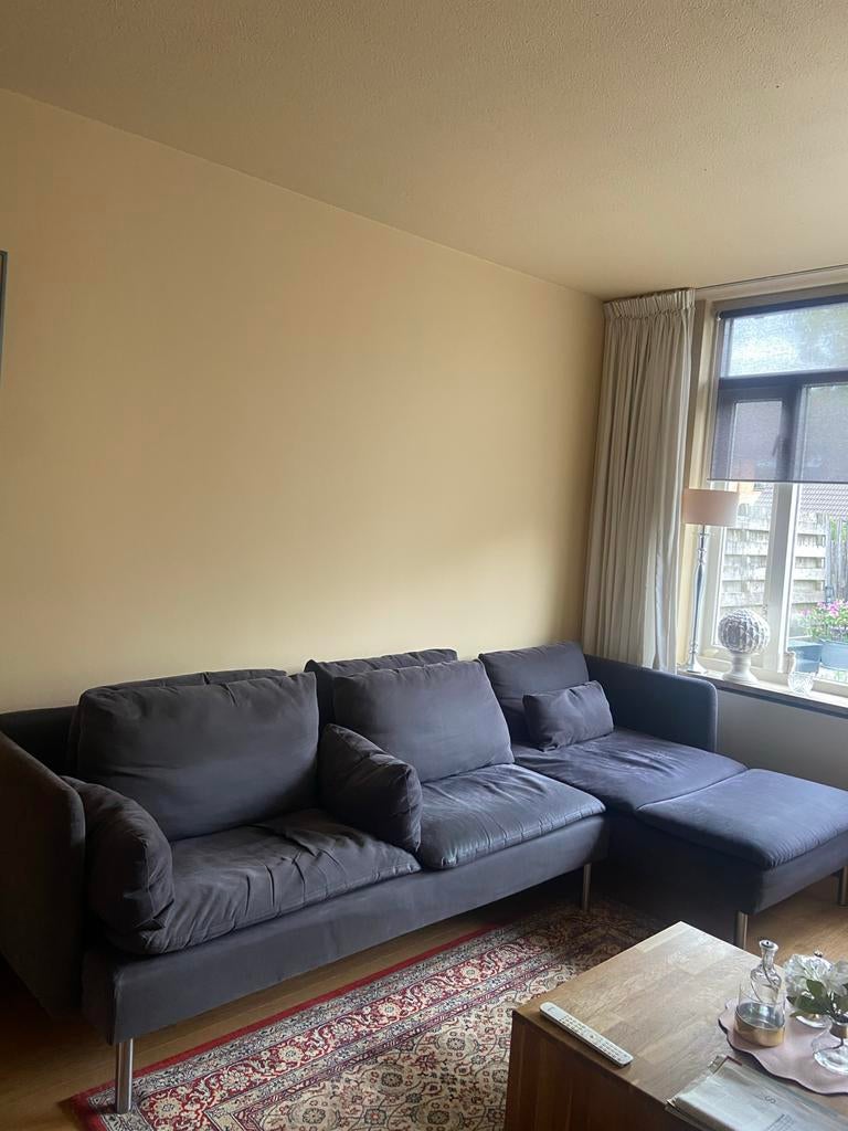 Heerlijke grijze loungebank - perfect voor een tweede ronde, Ophalen of Verzenden, Zo goed als nieuw