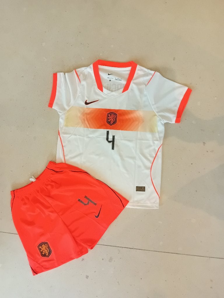 Nederland‑voetbalset (Virgil) – nieuw, shirt & broek, Ophalen of Verzenden, Nieuw, Set