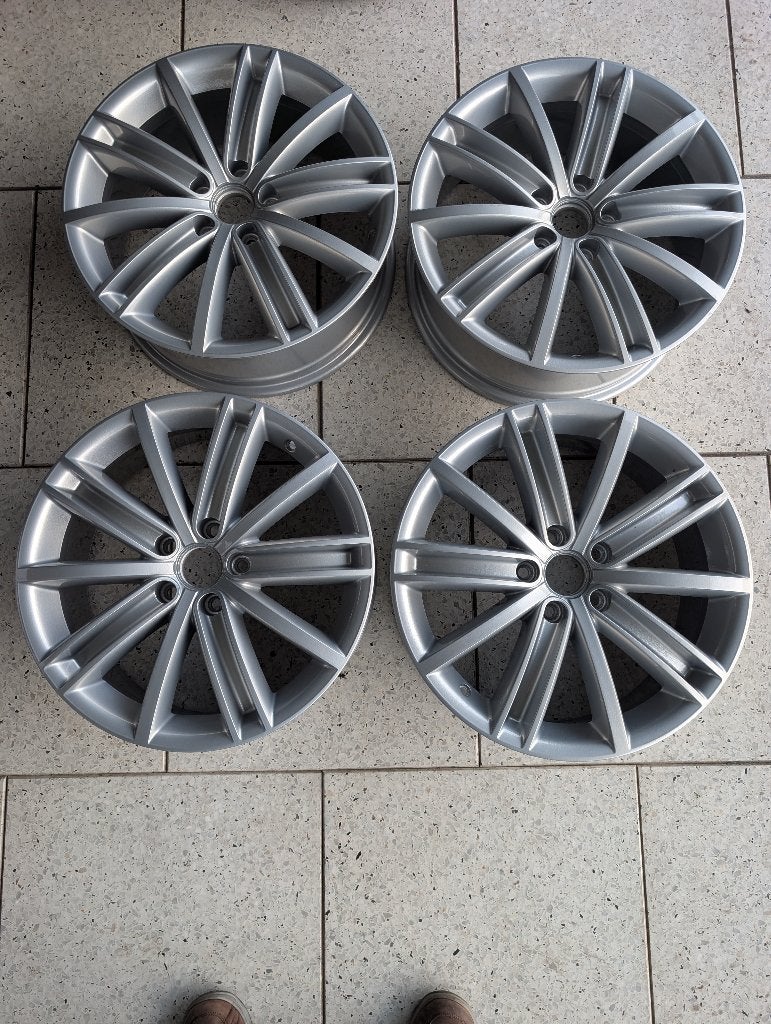 4 nieuw gecoate lichtmetalen velgen voor o.a. VW Tiguan, Auto-onderdelen, Banden en Velgen, Ophalen, 18 inch, Gebruikt, Velg(en)
