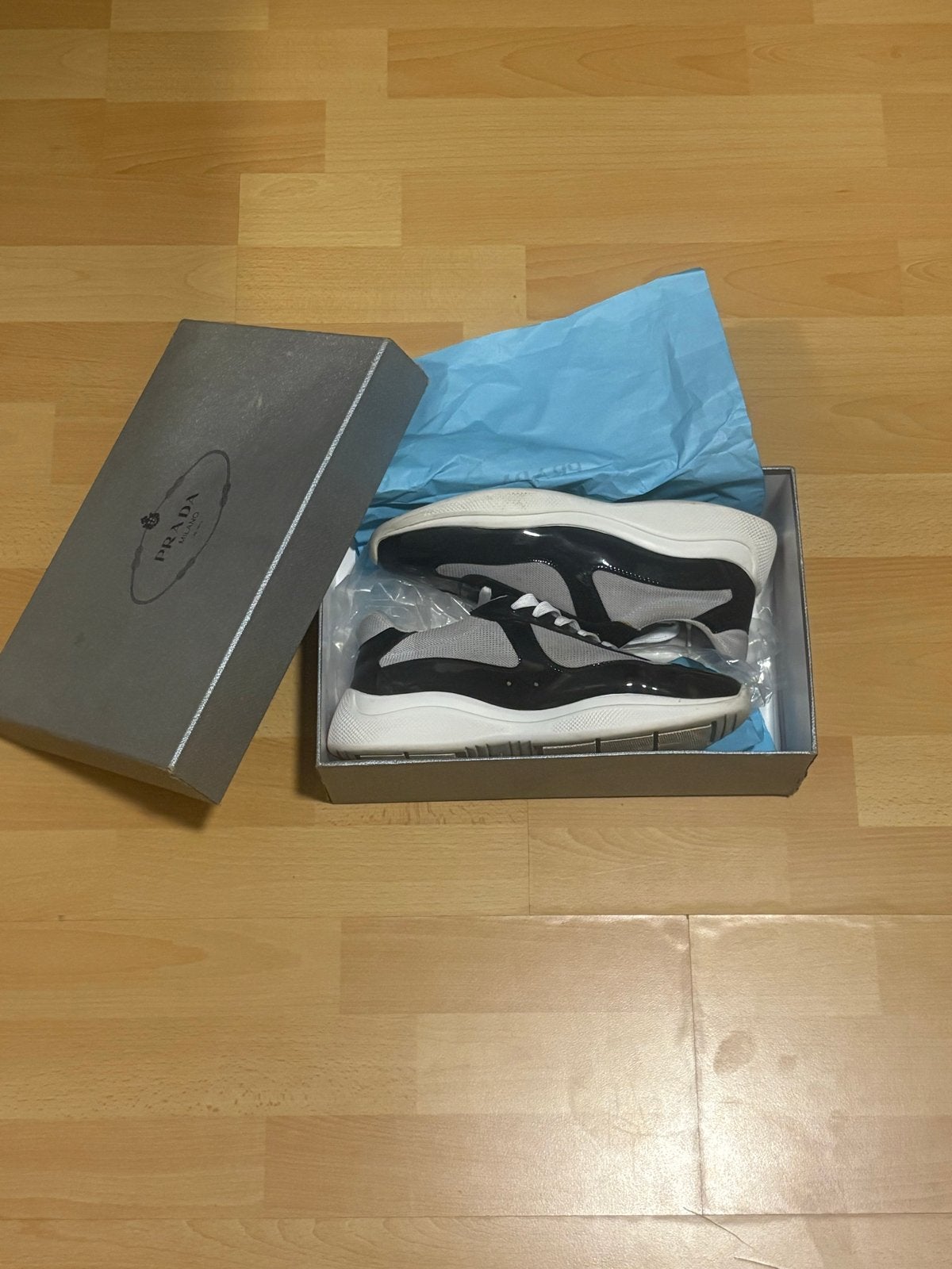 Prada cups donkerblauw maat 41, Kleding | Heren, Blauw, Ophalen of Verzenden, Sneakers of Gympen, Zo goed als nieuw
