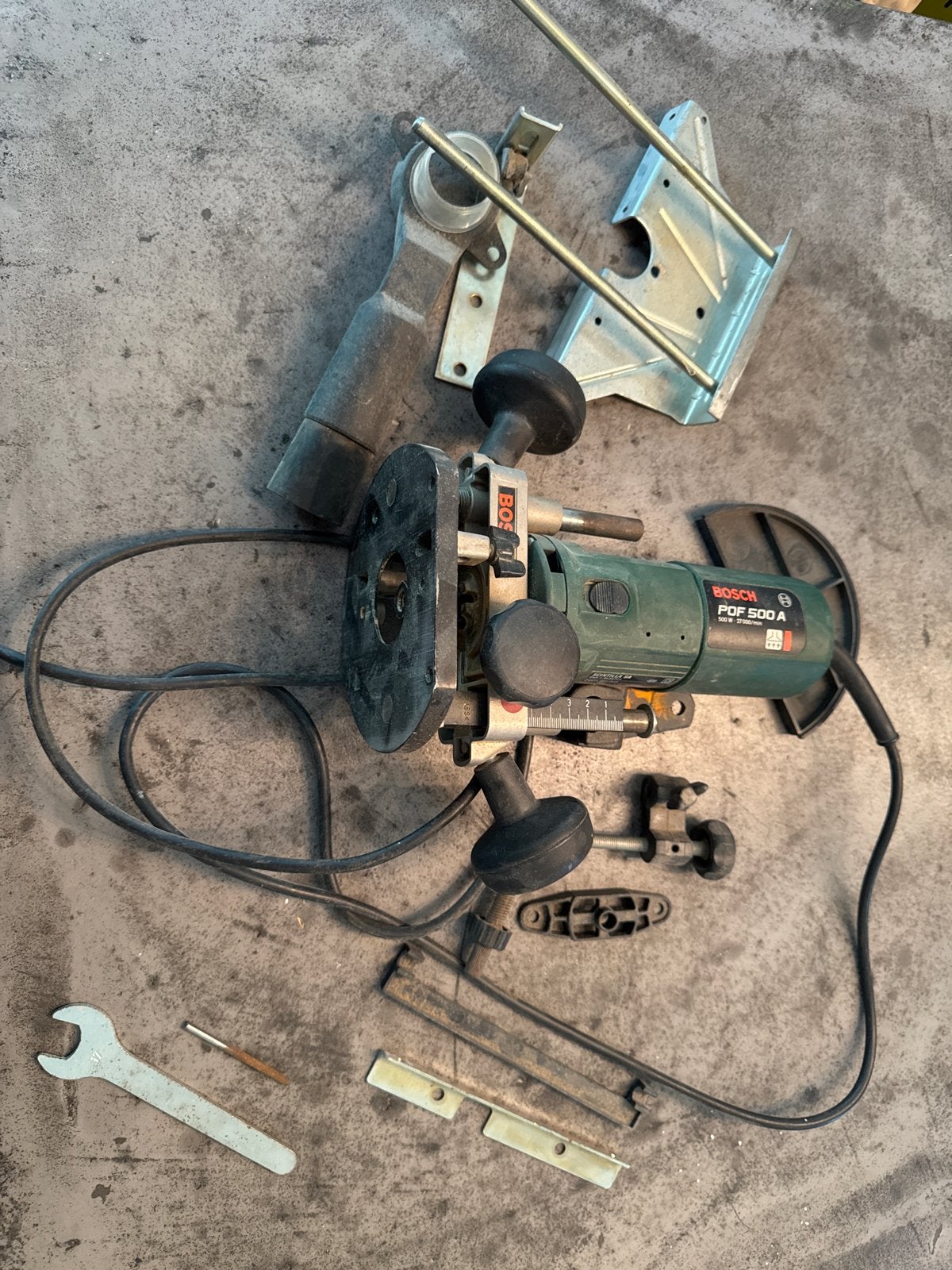 Bosch POF 500 A Bovenfrees, Ophalen of Verzenden, Gebruikt, Elektrisch, Bovenfrees