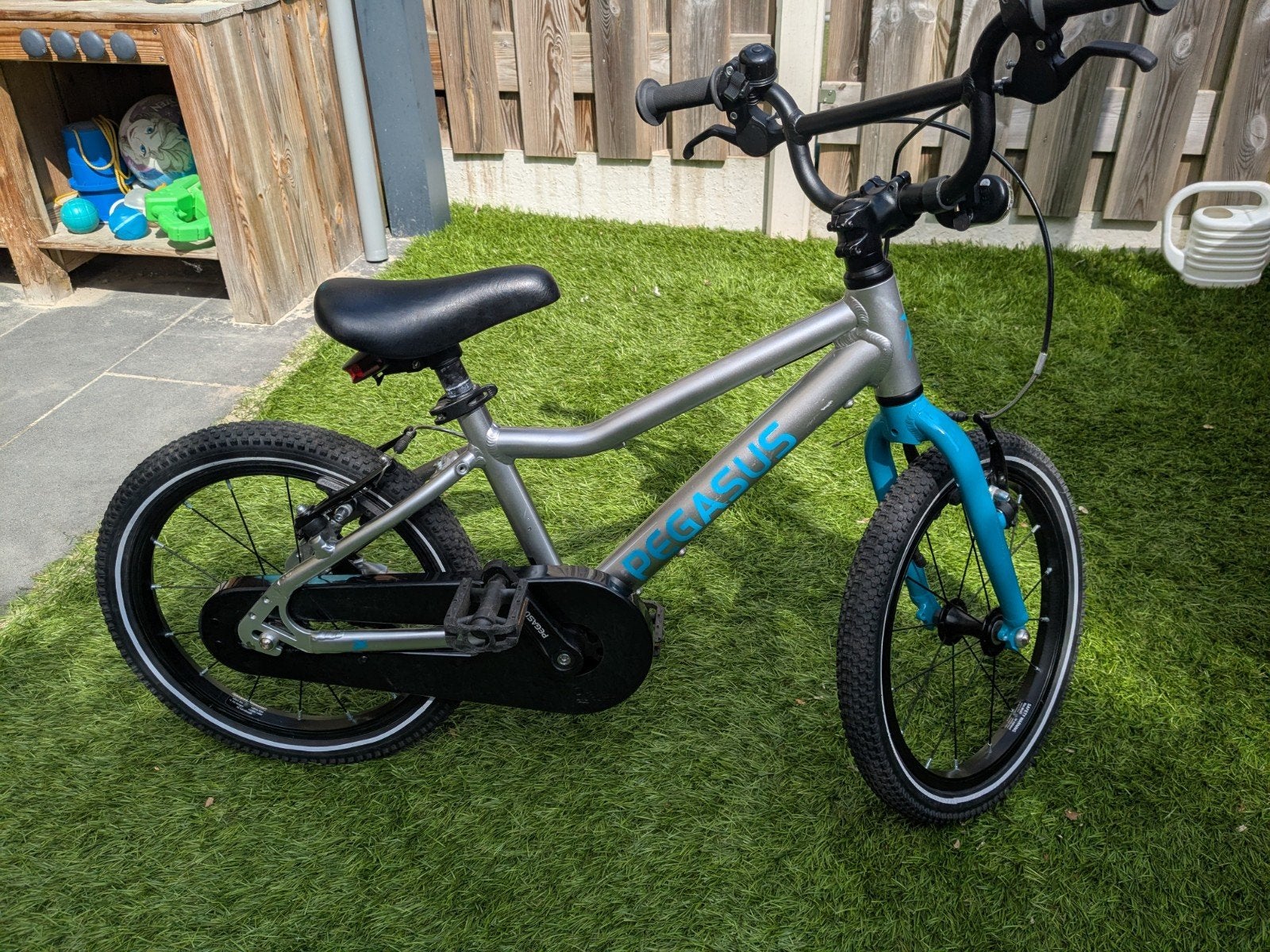 Pegasus 16 inch kinderfiets, Fietsen en Brommers, Ophalen, Terugtraprem, 16 tot 20 inch, Zo goed als nieuw