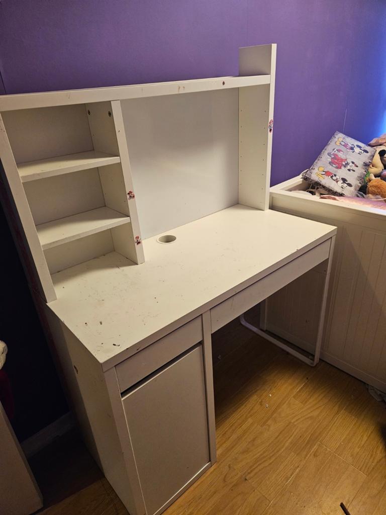IKEA Micke bureau met opzetstuk - gedemonteerd, Huis en Inrichting, Bureaus, Gebruikt, Spaanplaat of MDF, Demontabel, Ophalen of Verzenden