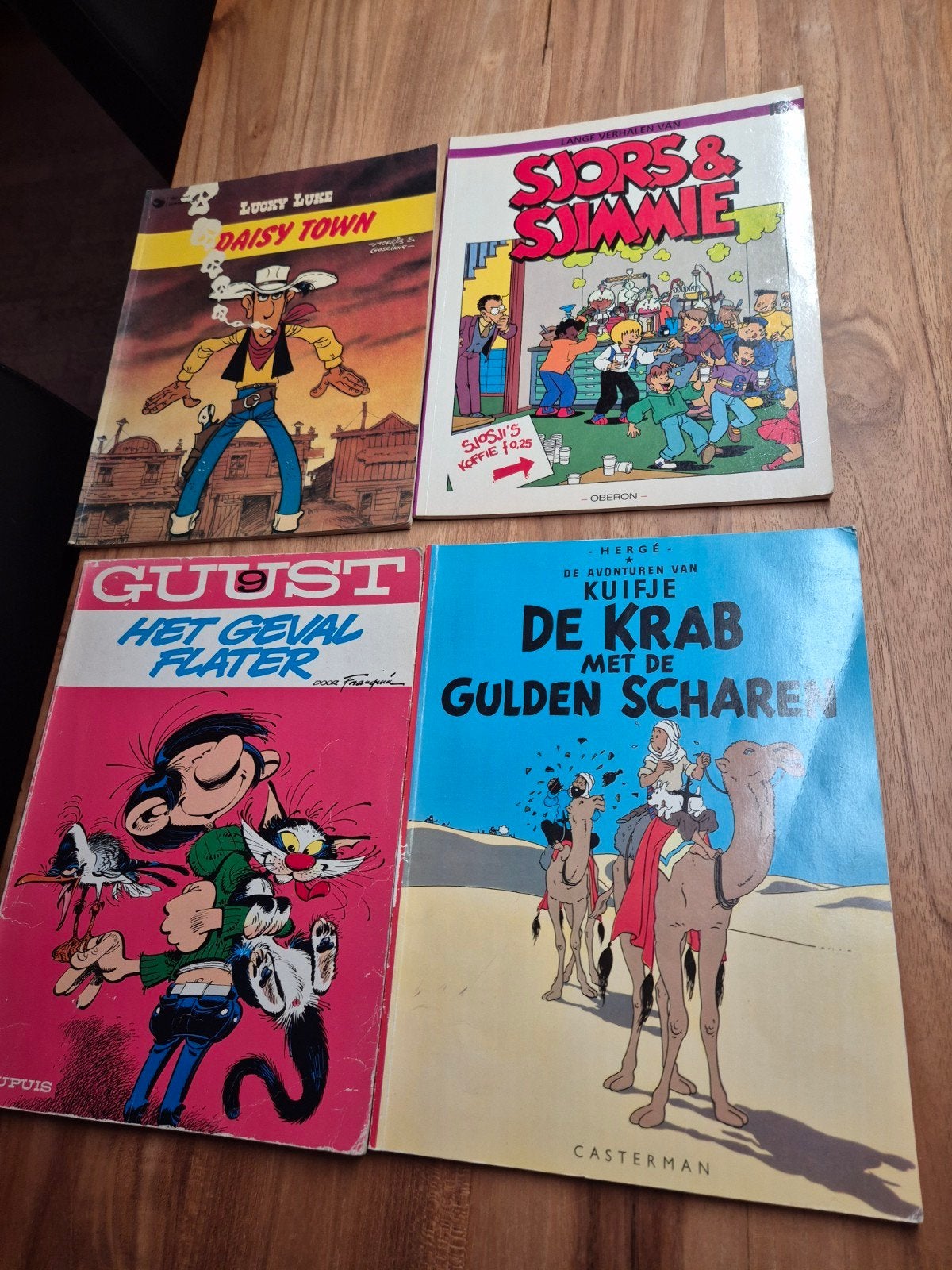 Stripboeken: Lucky Luke, Kuifje, Mickey Mouse en meer, Boeken, Stripboeken, Meerdere stripboeken, Verzenden, Gelezen