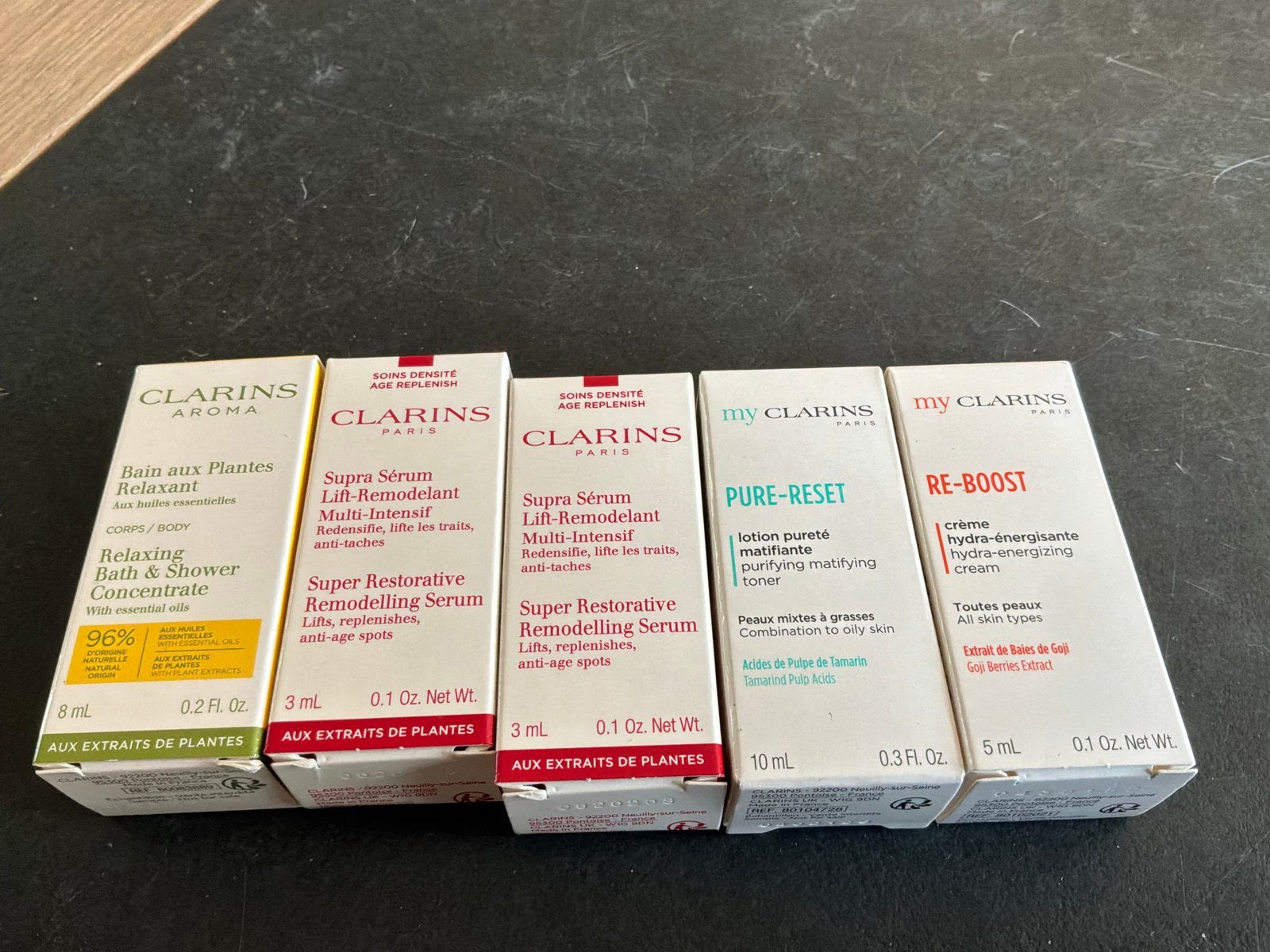 Clarins Huidverzorgingsset - 5 Miniatuurproducten, Ophalen of Verzenden, Nieuw, Overige typen