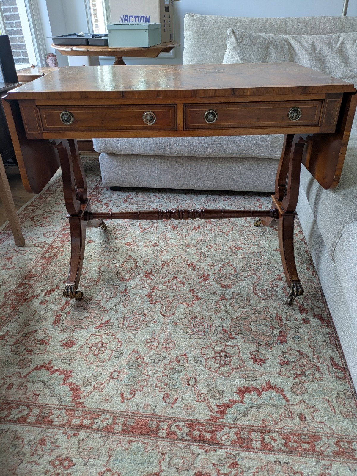Foto 5 van Sierlijk Engels bureau / kaptafel in mahonie en wortelhout