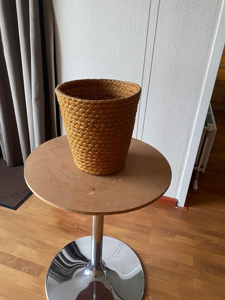 Rieten prullenmand, Ophalen of Verzenden, Zo goed als nieuw, Minder dan 50 cm