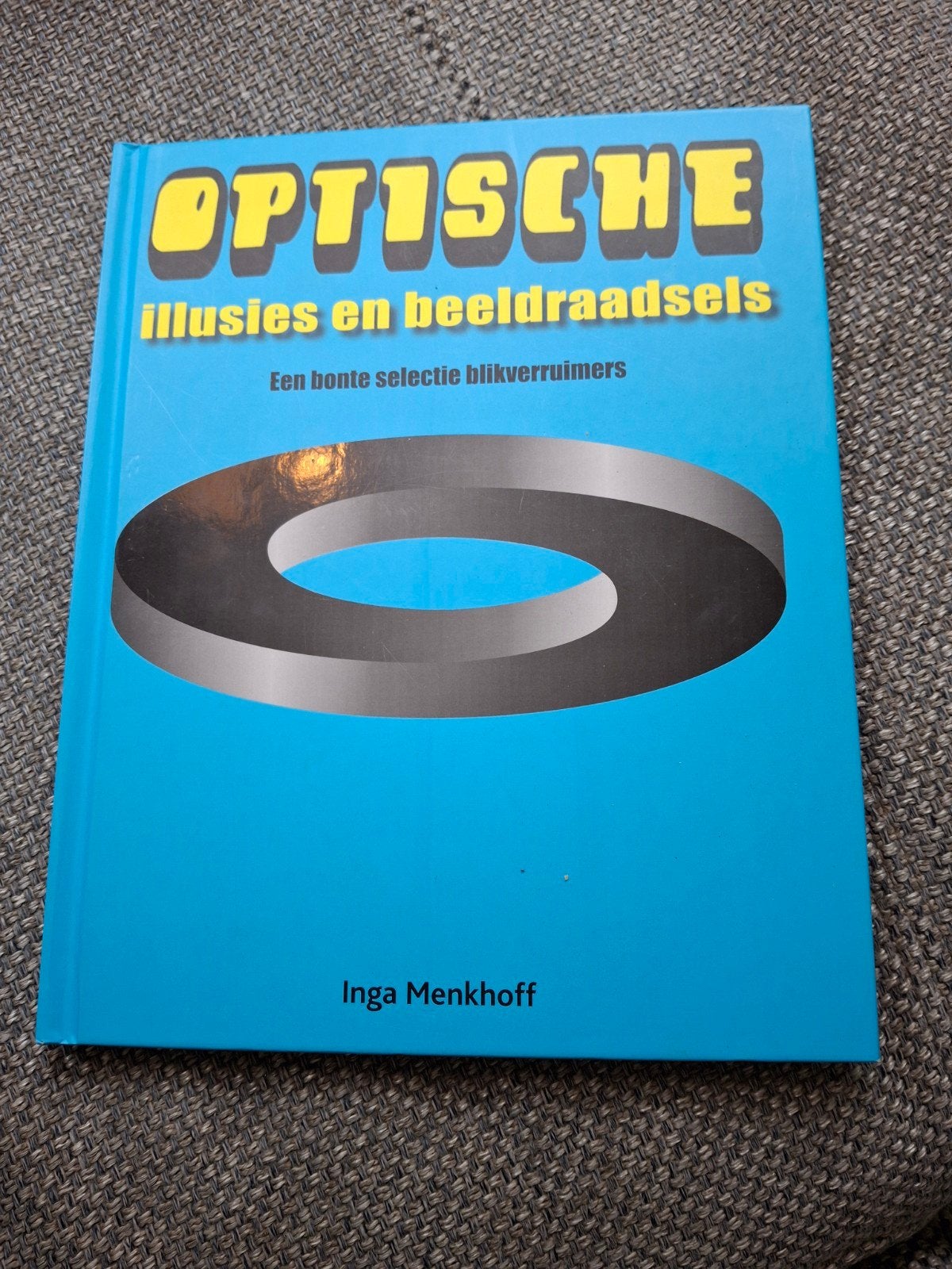 Optische illusies en beeldraadsels - Inga Menkhoff, Boeken, Ophalen of Verzenden, Zo goed als nieuw, Inga Menkhoff, Noord-Brabant