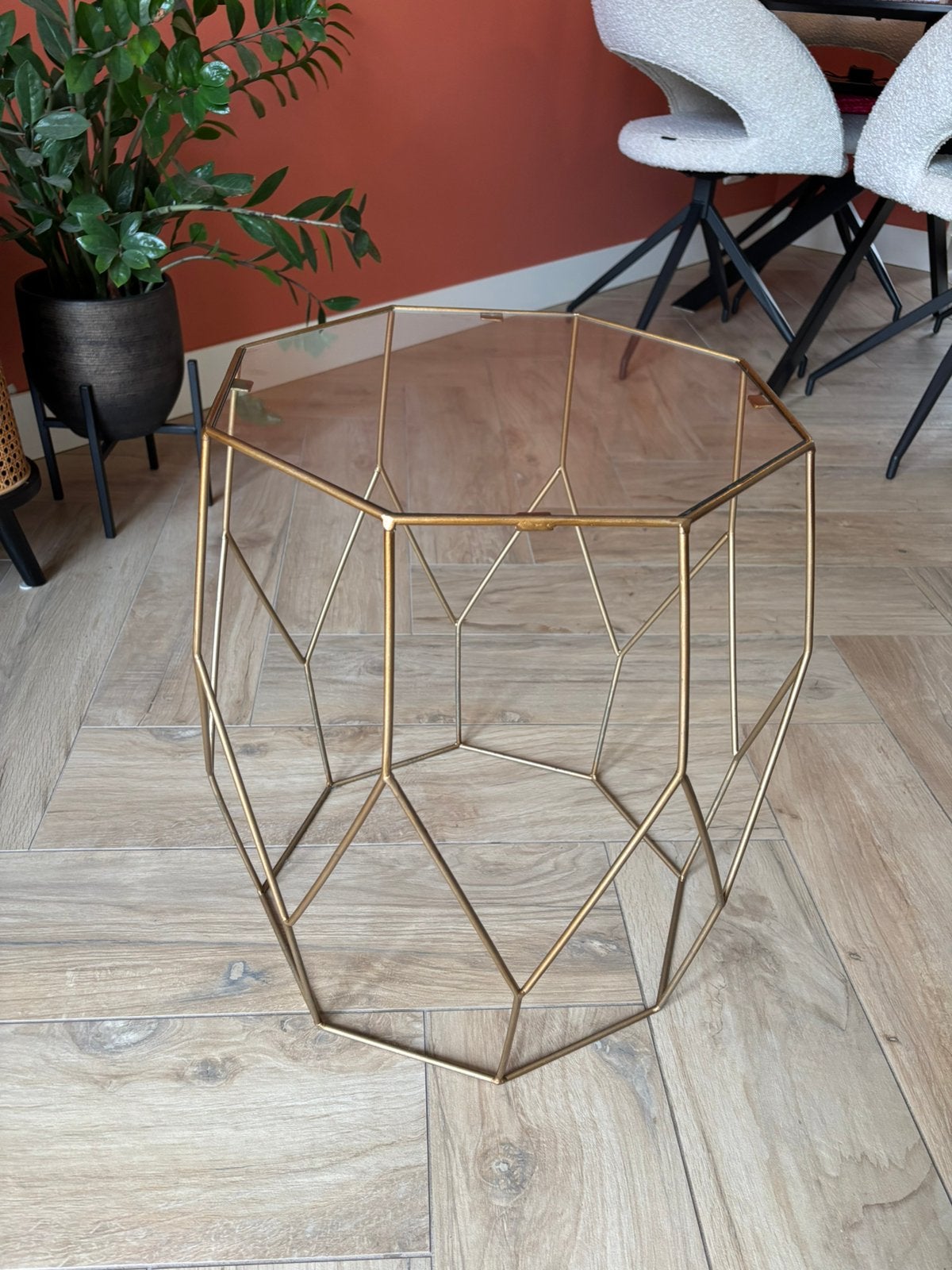 Bijzettafel staal goud met glasplaat, Huis en Inrichting, Minder dan 55 cm, Metaal of Aluminium, Rond, Zo goed als nieuw