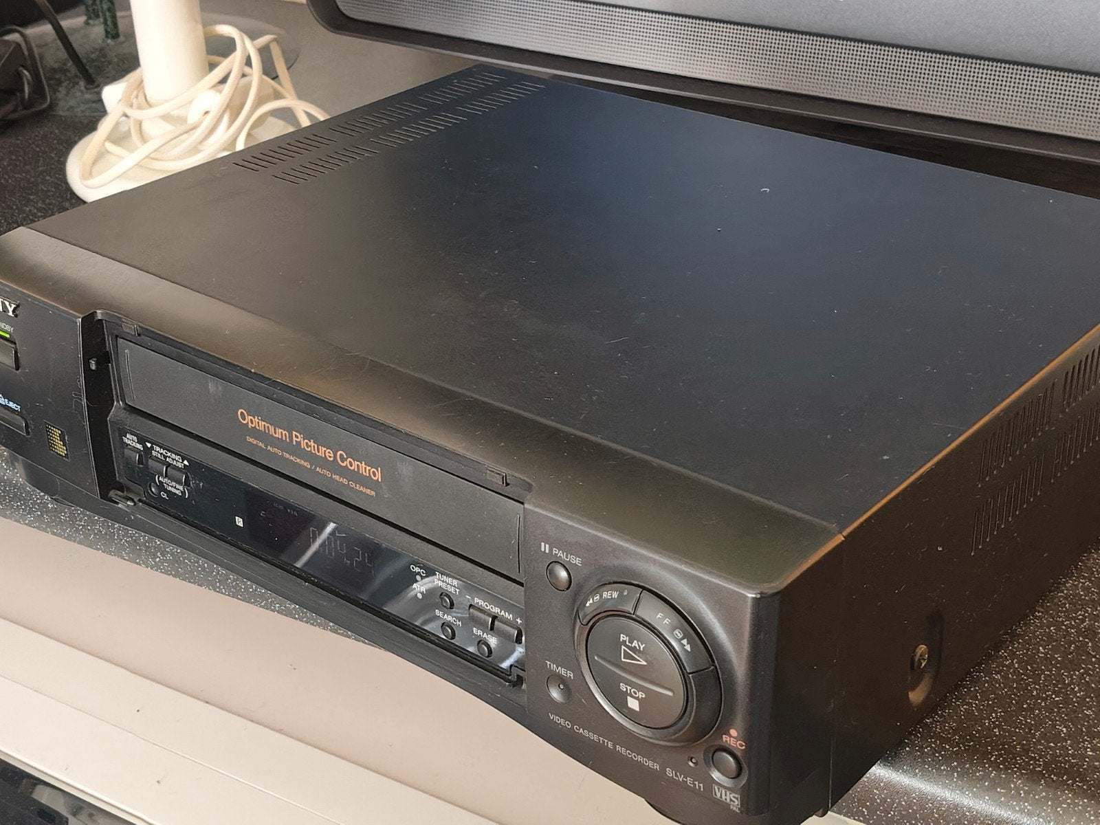 Sony VCR - Frontje afgebroken, werkt nog goed, Ophalen of Verzenden, Gebruikt, VHS-speler of -recorder