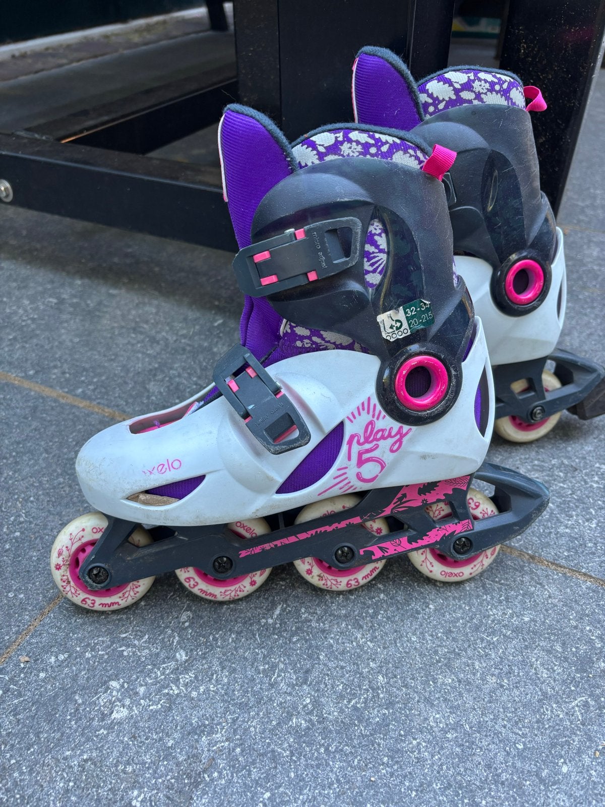 Decathlon Oxelo skeelers maat 32-34 met bescherming, Sport en Fitness, Skeelers, Kinderen, Inline skates 4 wielen, Ophalen, Overige merken
