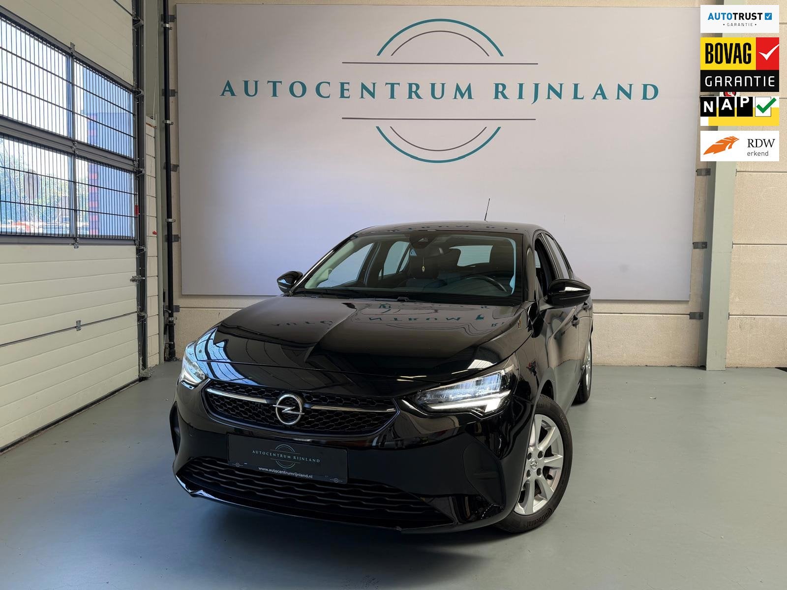 Opel Corsa 1.2 Edition Automaat, 1 Jaar Bovag Garantie, Navi, Auto's, Gebruikt, Parkeersensor, Origineel Nederlands, 19 km/l