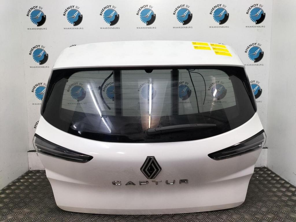 RENAULT CAPTUR ACHTERKLEP 2025, Ophalen of Verzenden, Gebruikt, Stiba lid, Achterklep
