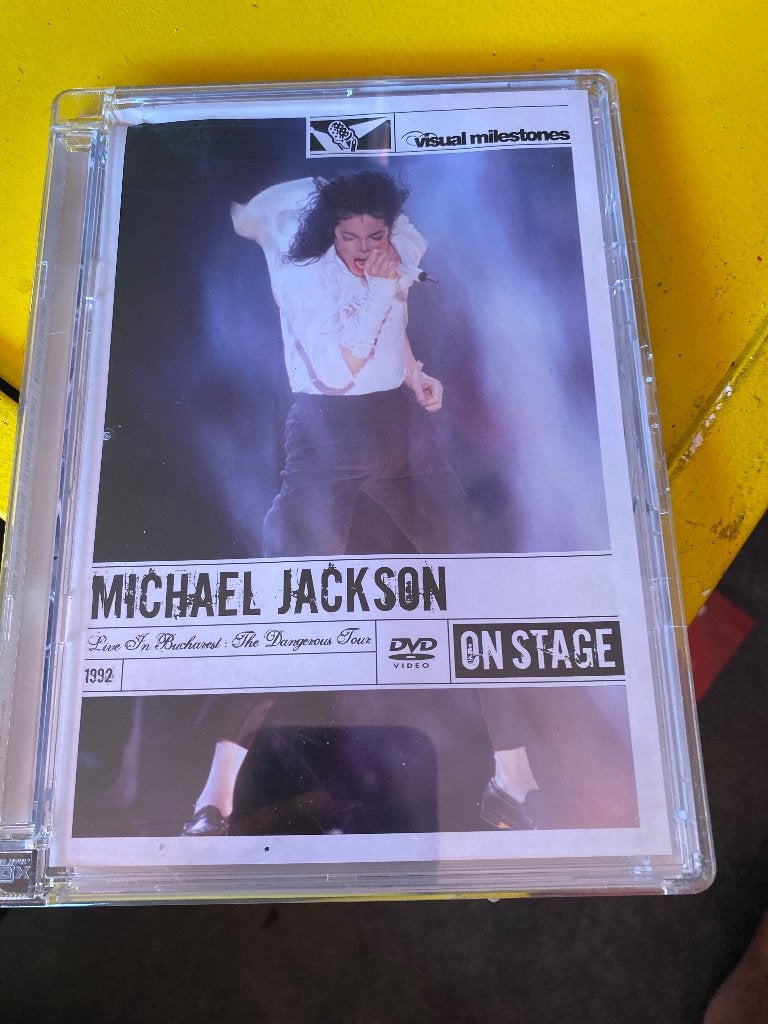 Michael Jackson - Live In Bucharest: The Dangerous Tour DVD, Engels, Nederlands, Ophalen of Verzenden, Zo goed als nieuw
