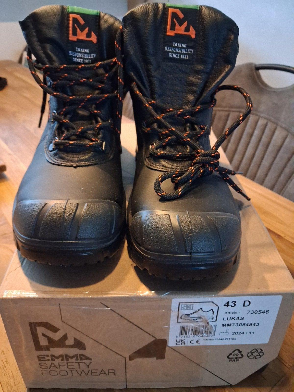 Emma werkschoenen, maat 43, Zwart, Emma, Nieuw, Ophalen of Verzenden
