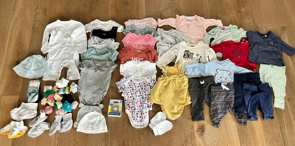 Pakket baby (meisje) maat 50, Ophalen of Verzenden, Zo goed als nieuw, Meisje, Broekje