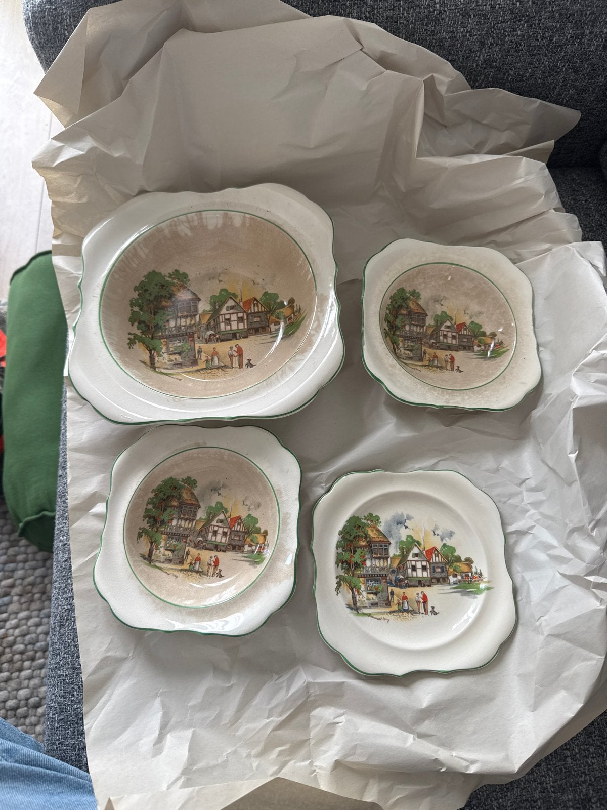 Vintage L&S Sons LTD Hanley Eng servies set, Ophalen