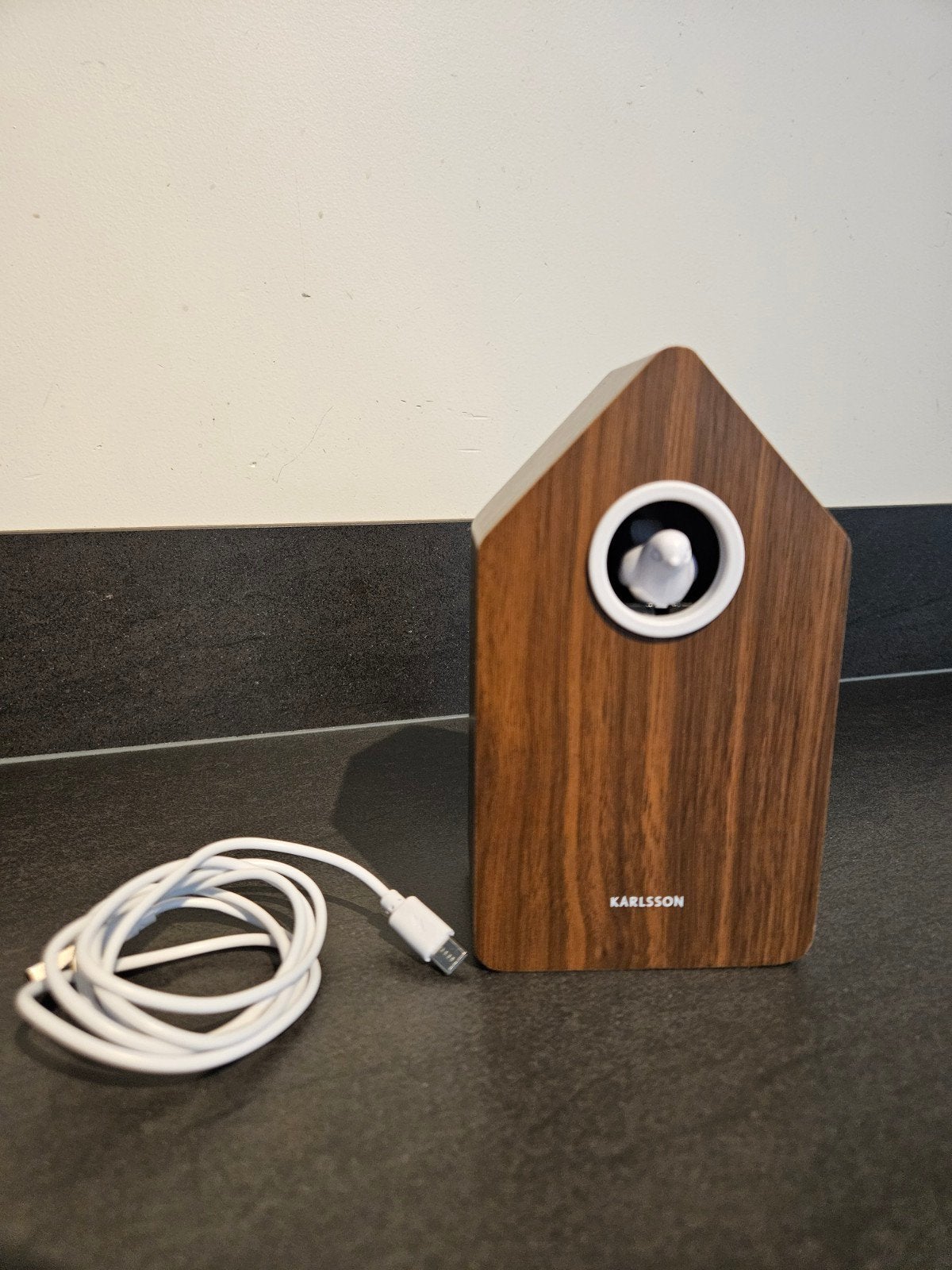 Karlsson Cuckoo LED Wekker - Houten Design met Koekoek, Ophalen of Verzenden, Gebruikt, Digitaal, Wekker of Tafelklok