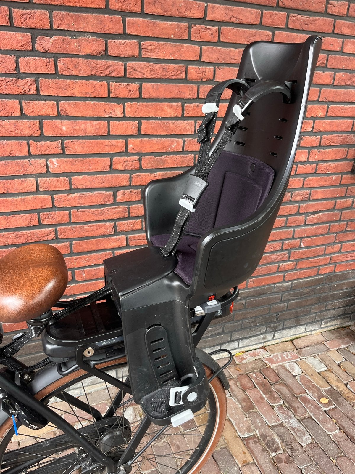 Bobike One Maxi Achterzitje Zwart met Adapter, Ophalen, Achterzitje, Voetsteuntjes, 9 t/m 18 kg