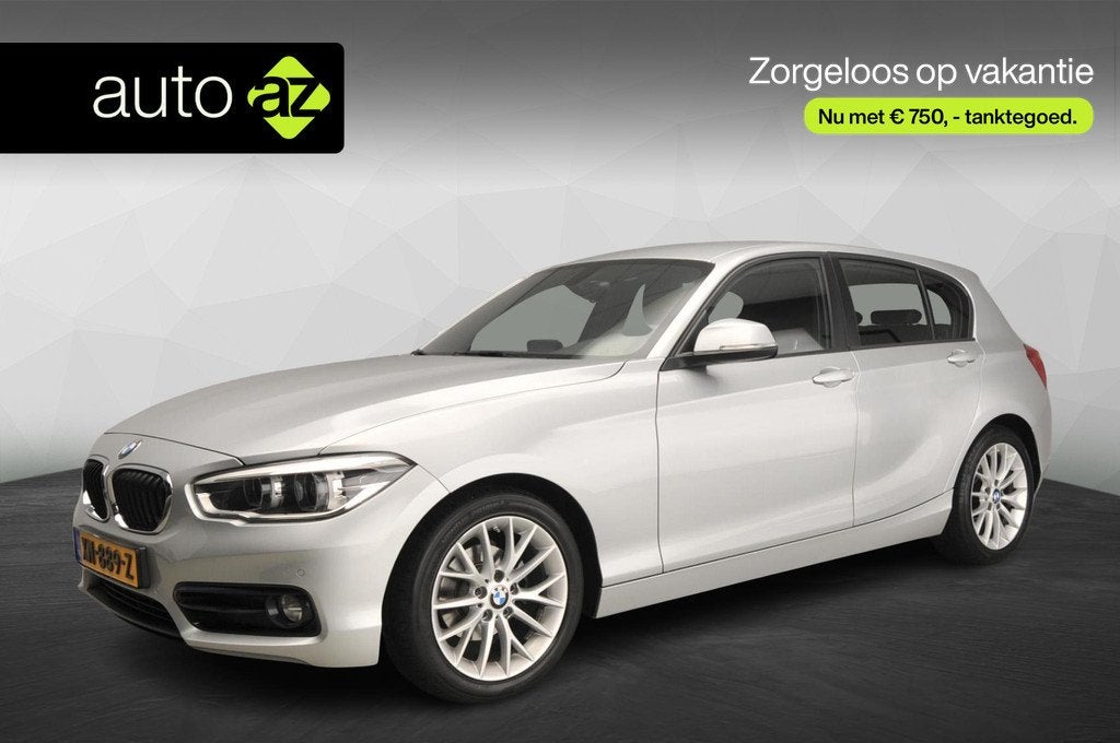 BMW 1 Serie 5-deurs 118i Automaat / Sportline / Trekhaak / C, Auto's, Gebruikt, Bedrijf, 650 kg, 3 cilinders