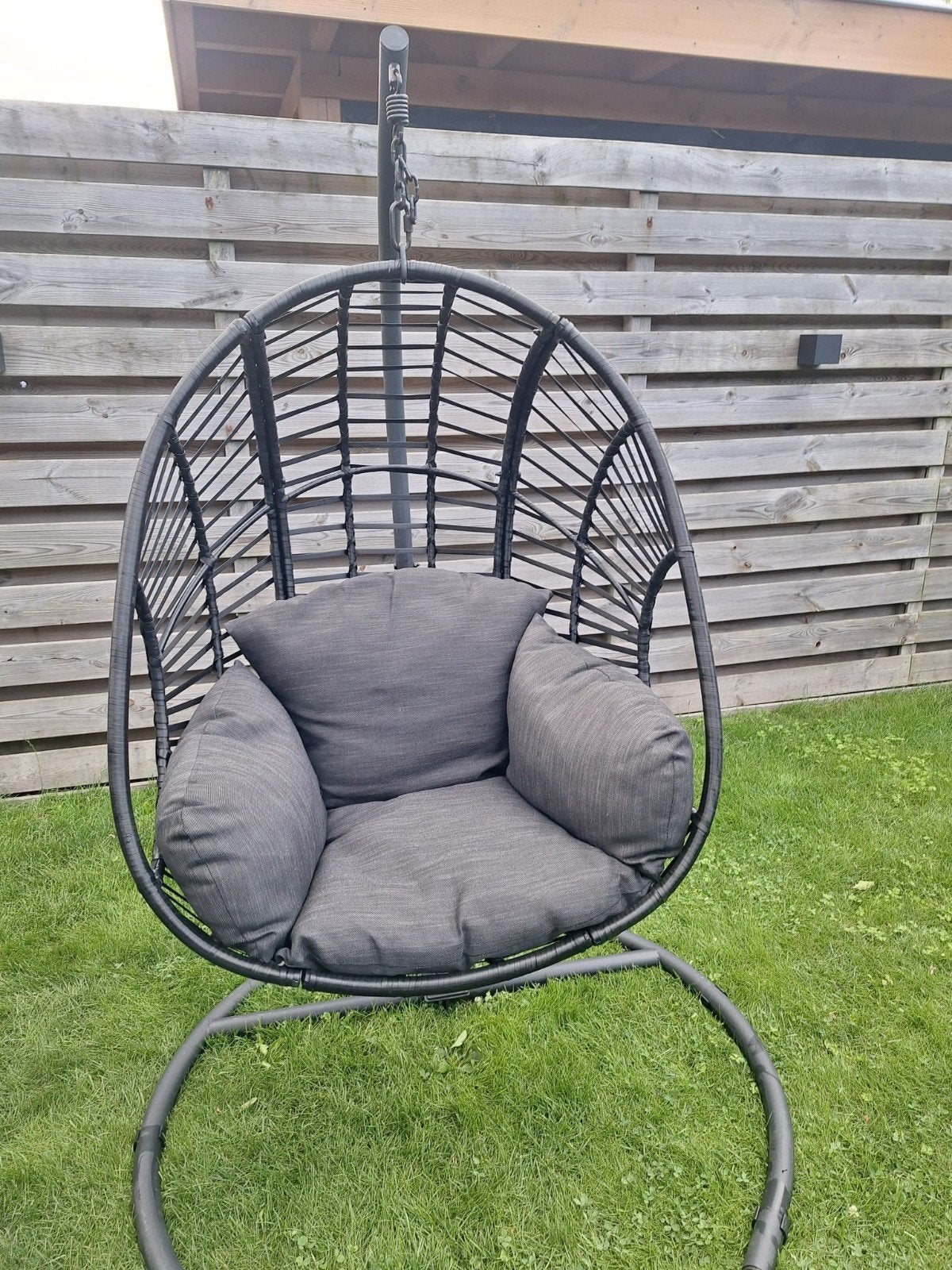 JYSK BORK hangstoel zwart incl. originele kussens, Tuin en Terras, Tuinstoelen, Ophalen, Gebruikt