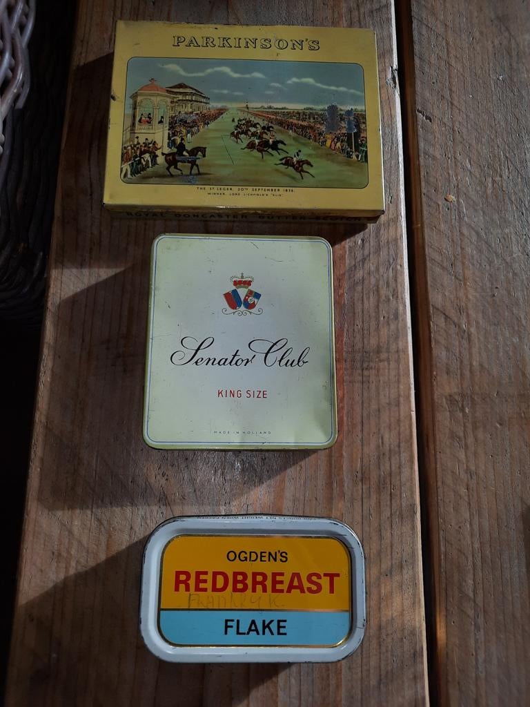 Drie oude blikjes - Parkinson's, Senator Club, Ogden's, Verzamelen, Blikken, Ophalen of Verzenden, Gebruikt, Overige, Overige merken