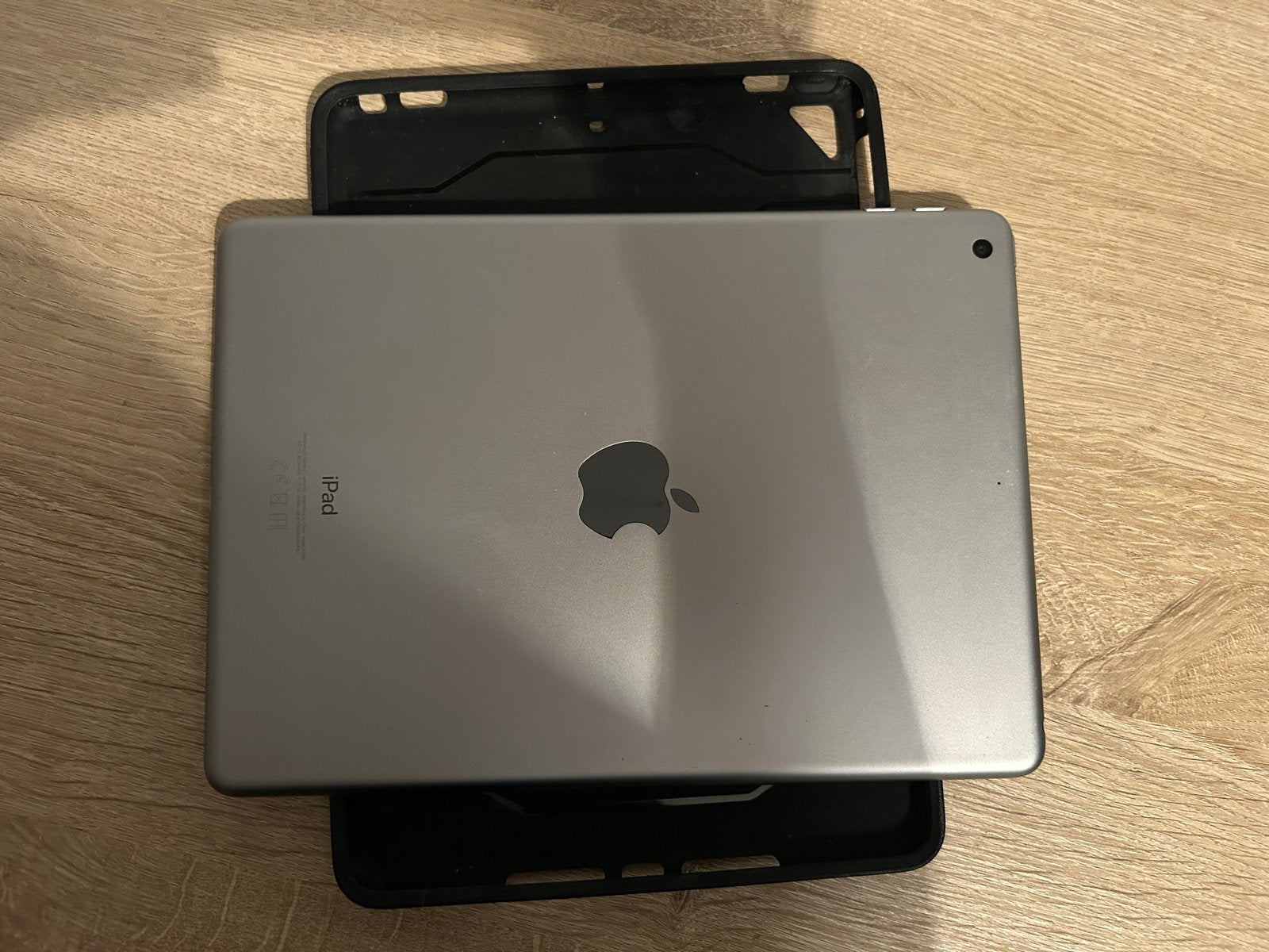 Apple iPad 6e generatie 32 gb Wi-Fi Spacegrijs, 10 inch, 32 GB, Apple iPad, Ophalen of Verzenden