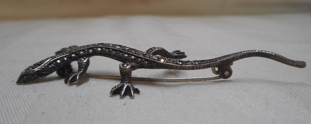 Zilveren vintage salamander broche met markasiet nr.1959, 4 tot 7 cm, Verzenden, Zo goed als nieuw, Zilver