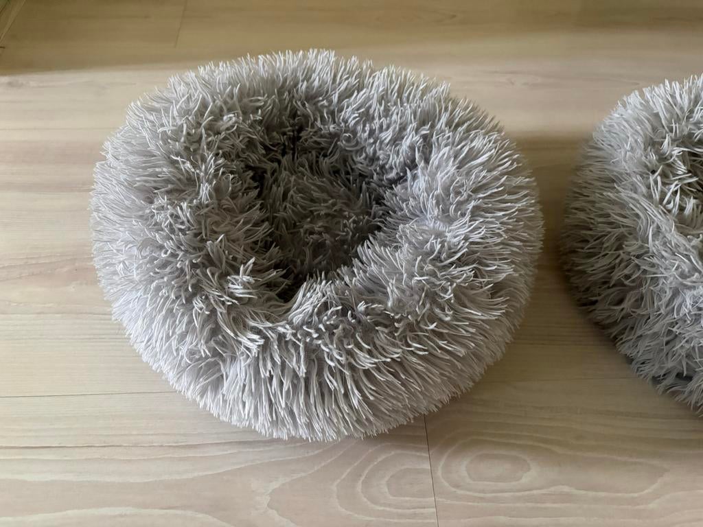 Honden of kattenmand pluche, Dieren en Toebehoren, Hondenmanden, Ophalen of Verzenden, Zo goed als nieuw, Pluche