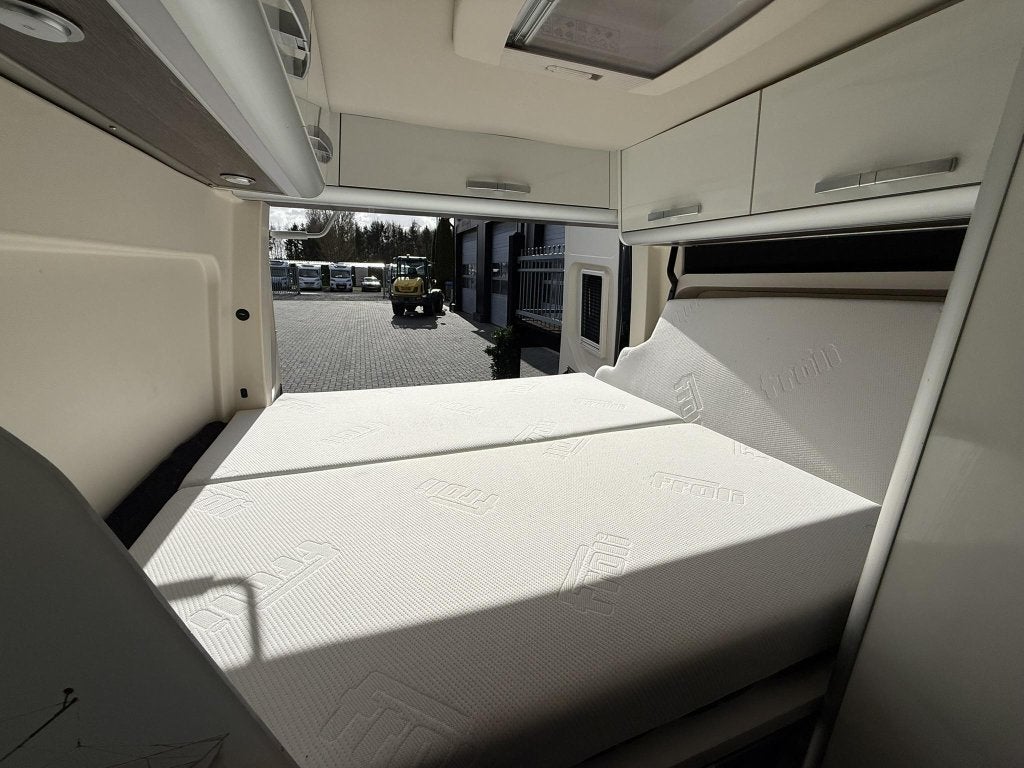 Caravans And Camping Westfalia