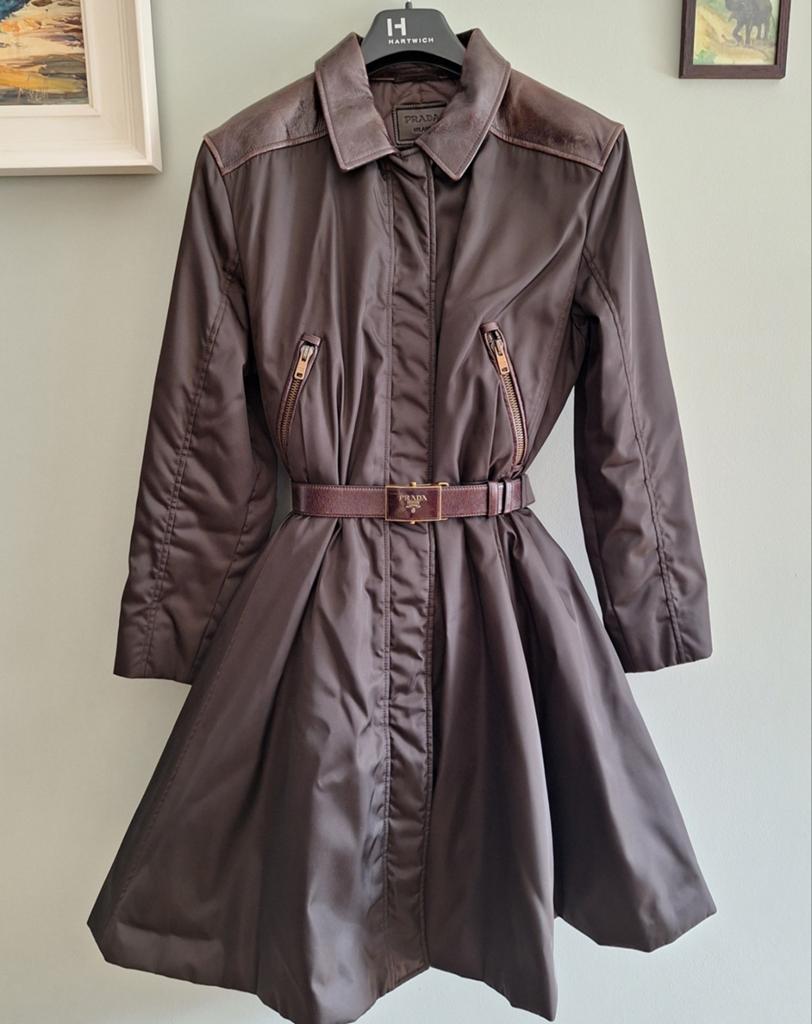Prada luxe kalfsleer trenchcoat, Ophalen, Nieuw, Maat 36 (S), Bruin