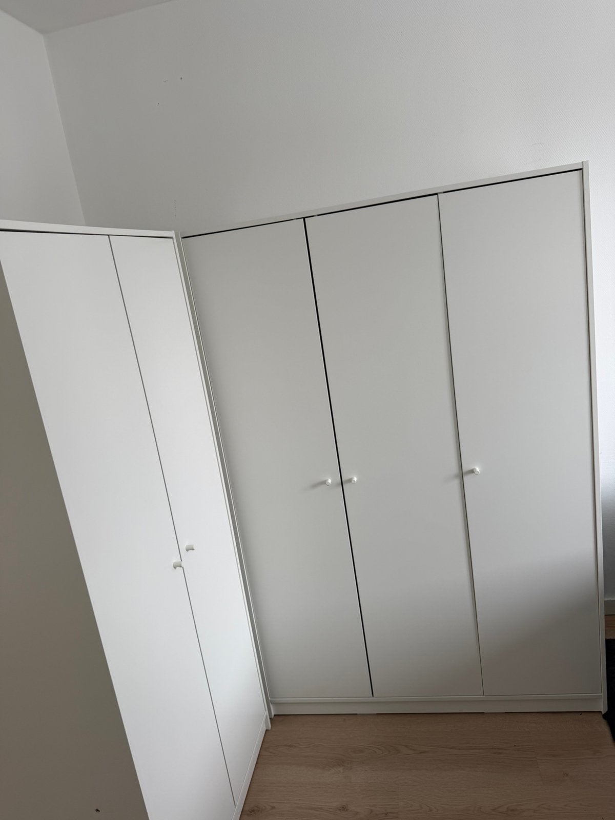 Kledingkasten zo goed als nieuw, Ophalen, Zo goed als nieuw