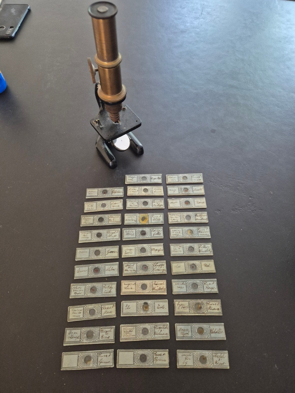 Antieke microscoop met preparaten, Ophalen of Verzenden, Gebruikt, Minder dan 400x, Biologische microscoop