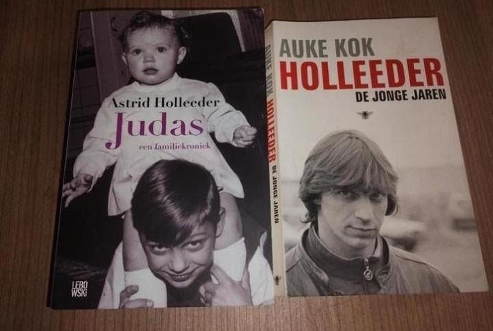 Holleeder de jonge jaren en Judas, Boeken, Ophalen of Verzenden, Zo goed als nieuw