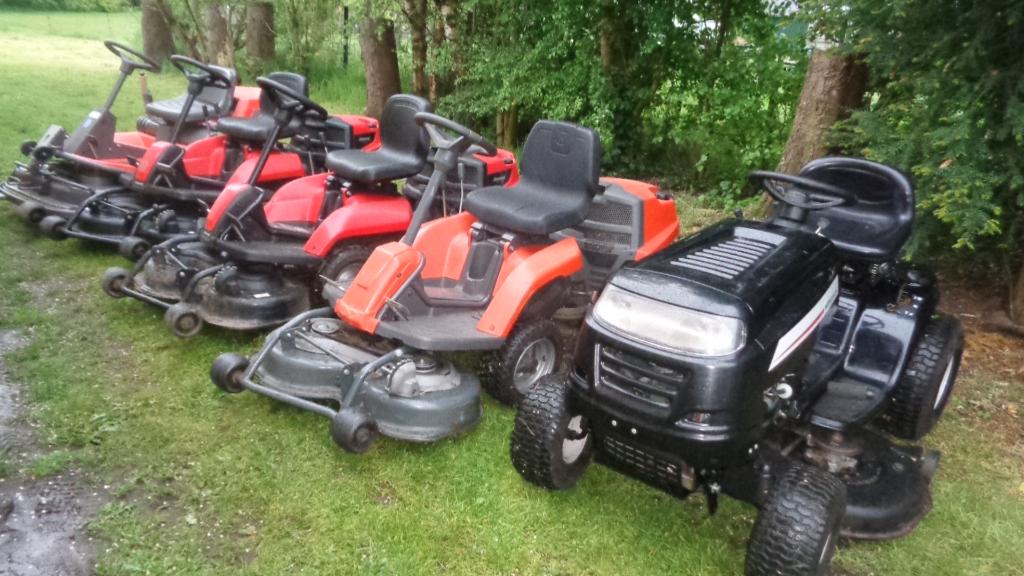 wegens inruil  5 x zitmaaier te koop liefst 1 koop, Ophalen, Gebruikt, Versnellingen, Husqvarna