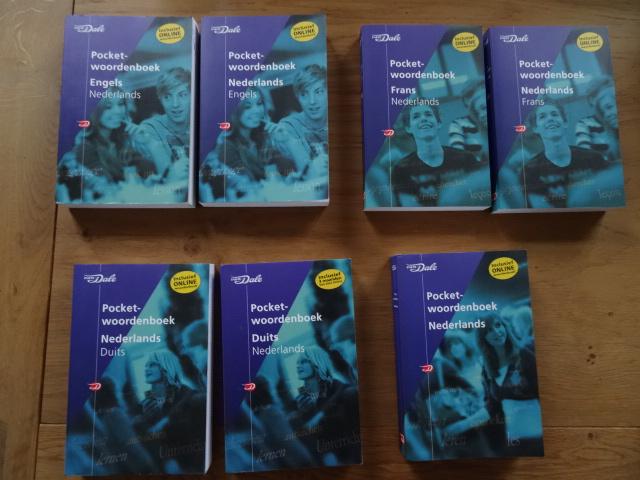 Woordenboeken Nederlands, Frans, Duits, Engels, Ophalen of Verzenden, Zo goed als nieuw, Van Dale, Duits