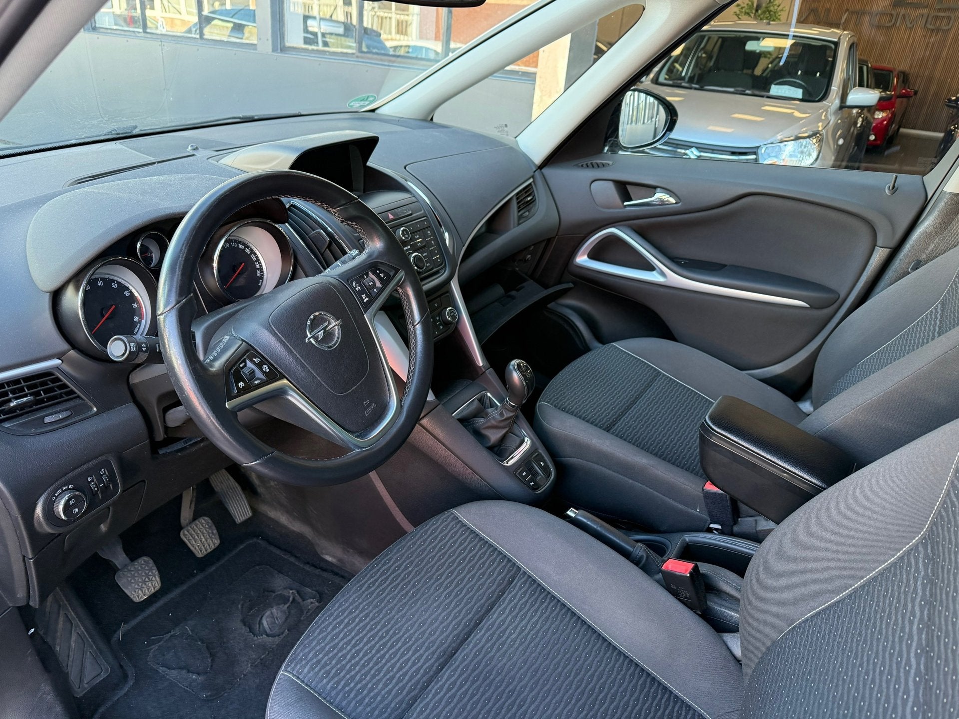 Opel Zafira Tourer 1.4 Edition 7p., Gebruikt, Euro 6, 7 stoelen, Origineel Nederlands