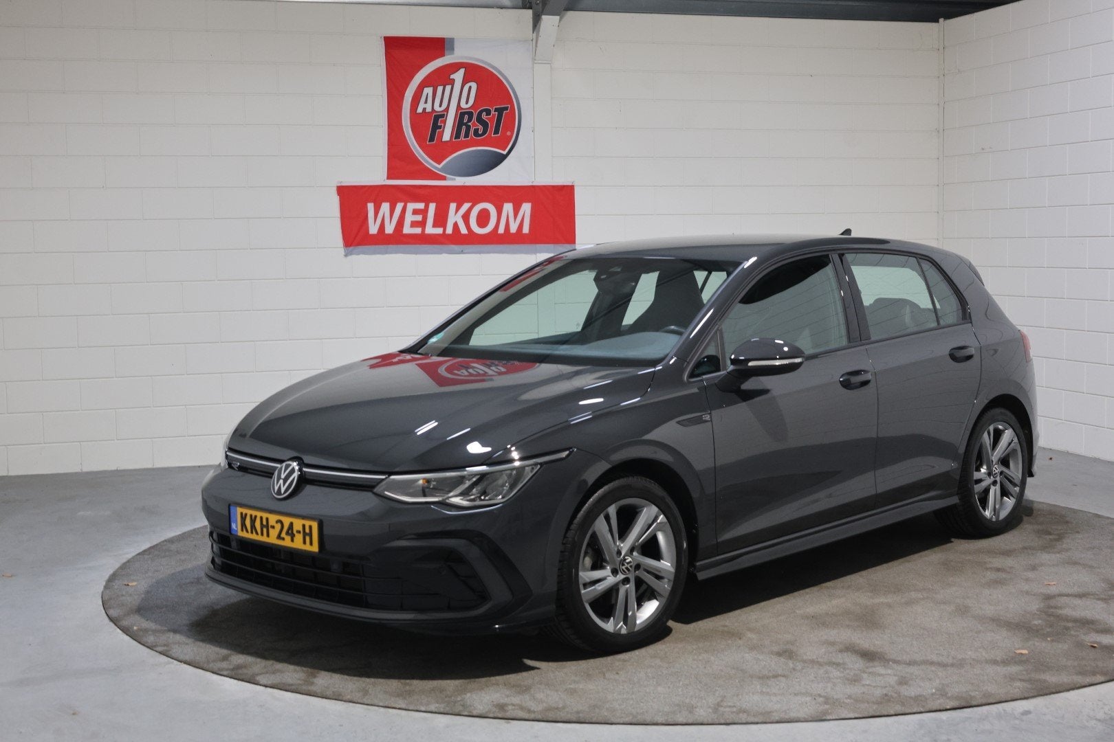 Volkswagen Golf 1.5 eTSI R-Line Automaat, Zeer compleet, 17, Euro 6, 4 cilinders, Alcantara, Grijs