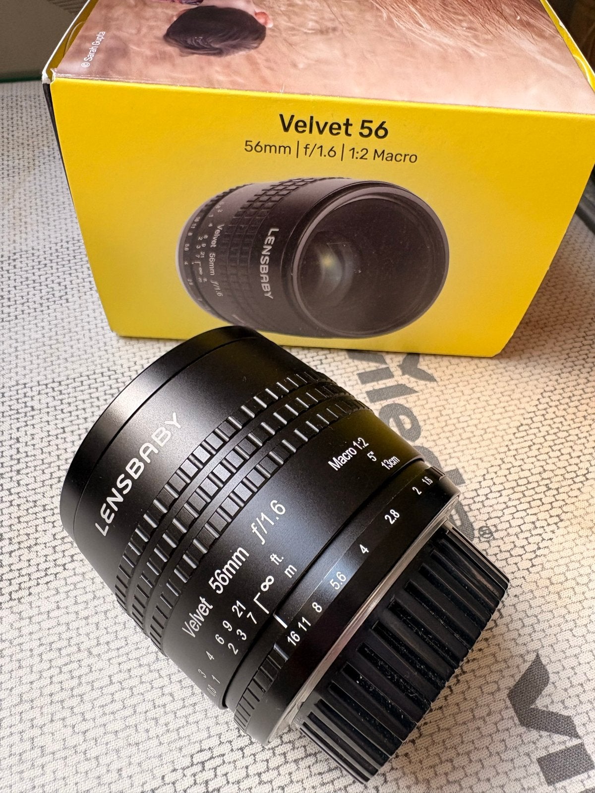 Lensbaby Velvet 56mm f/1.6 Macro voor Nikon F-mount, Overige merken, Ophalen of Verzenden, Zo goed als nieuw, Nikon F-mount