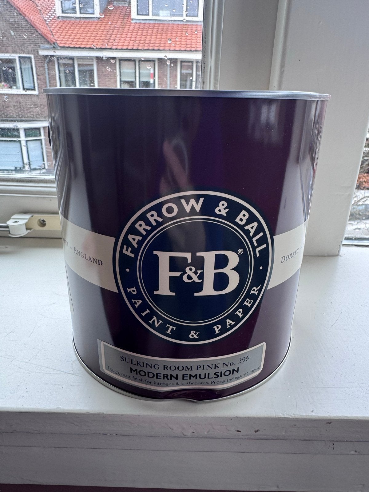 Farrow and Ball Modern Emulsion Sulking Room Pink No. 295, Ophalen of Verzenden, Roze, Minder dan 5 liter, Verf