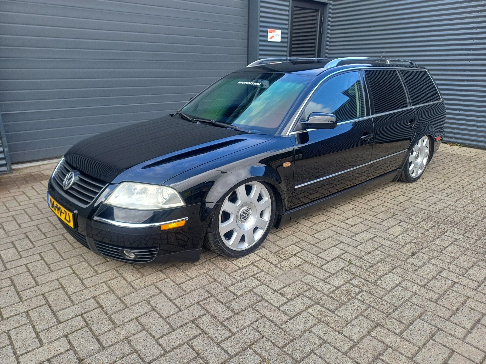 Volkswagen Passat Variant/airco Navigatie  Cruise control, 1984 cc, Zwart, 650 kg, 115 pk