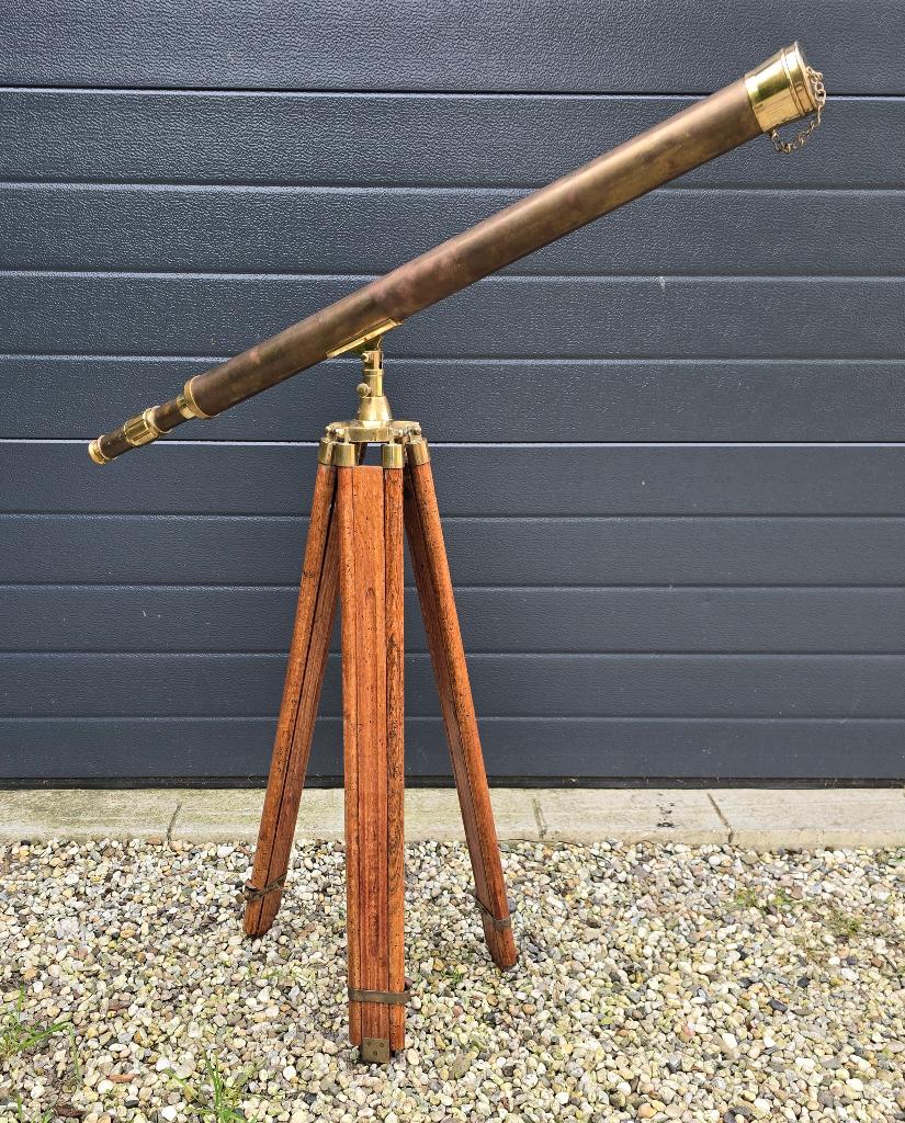 Antieke Messing Telescoop met Houten Statief, Ophalen, Lenzentelescoop (refractor), Met statief, Zo goed als nieuw