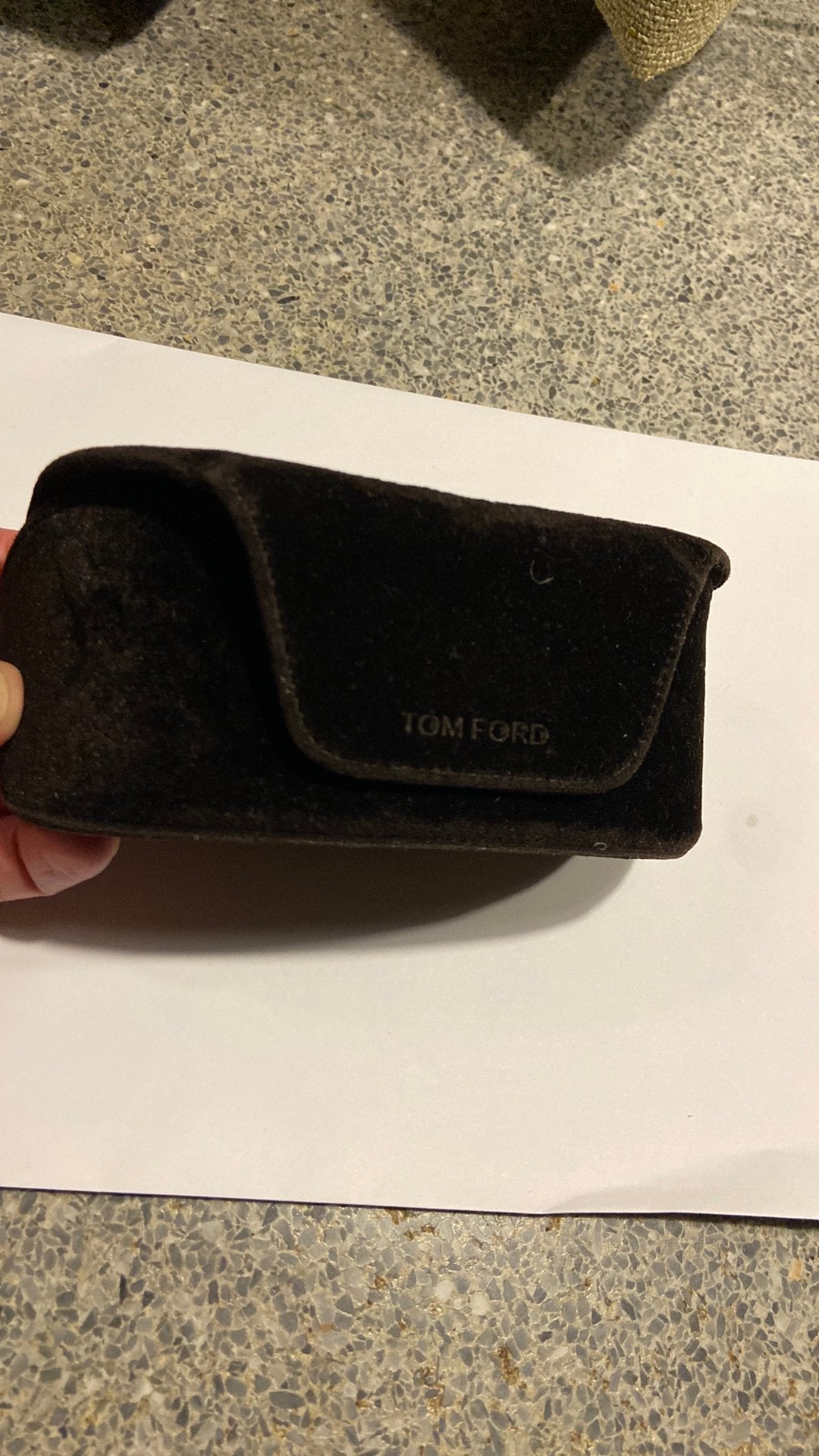 Tom Ford zonnebril hoes, Sieraden, Tassen en Uiterlijk, Ophalen of Verzenden, Zo goed als nieuw, Bruin, Overige merken