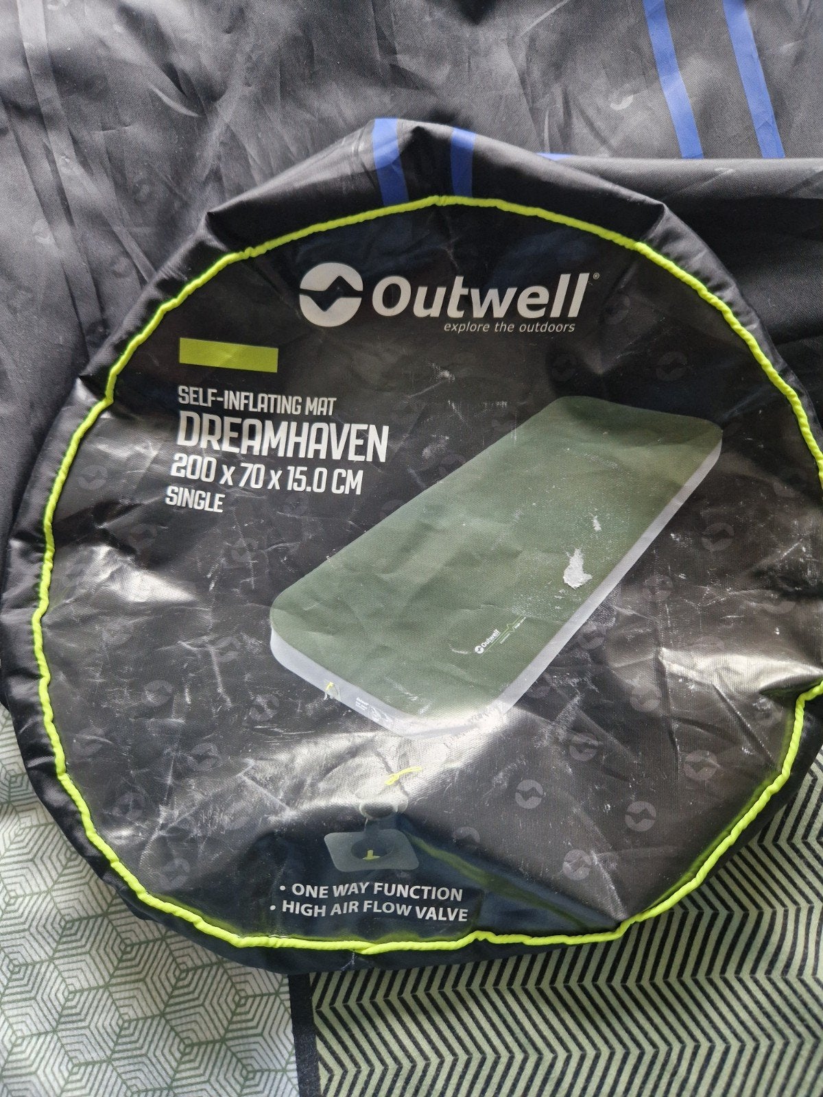 Slaapmat zelf opblaasbaar, self inflating, 15 cm dik, Ophalen, Zo goed als nieuw, 1-persoons