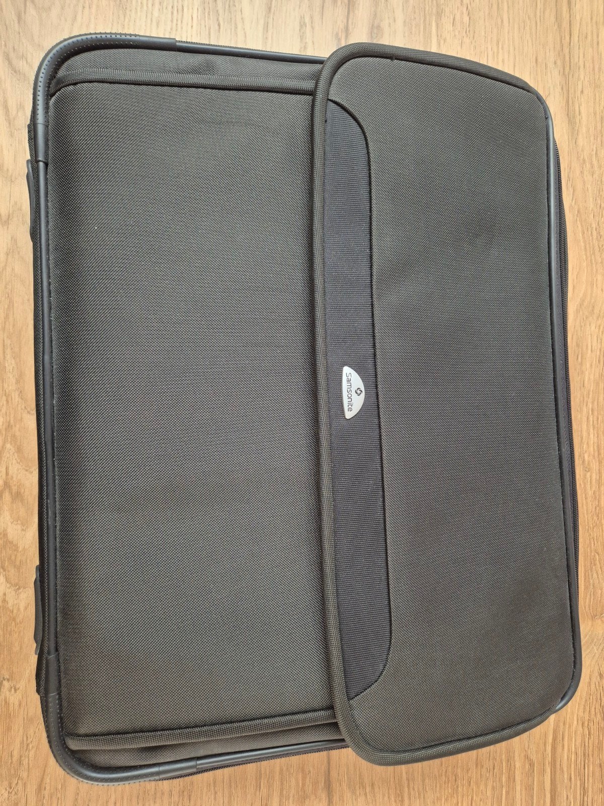 Samsonite laptoptas/aktetas - Zwart, Computers en Software, Laptoptassen, Ophalen of Verzenden, Zo goed als nieuw