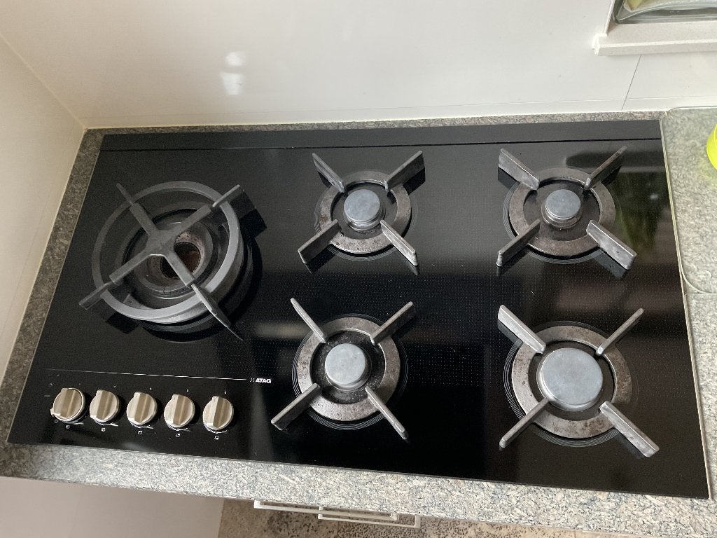 ATAG 5-pits gaskookplaatr (HG9571MDA) met wokbrander 90 cm, Witgoed en Apparatuur, Ophalen, Gebruikt, Inbouw, Gas