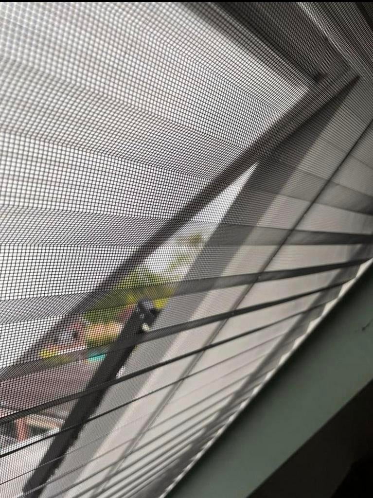 Plissé hor Velux Dakraam 111x250 cm, Doe-het-zelf en Verbouw, Deuren en Horren, Gebruikt, 215 cm of meer, Overige typen, Ophalen