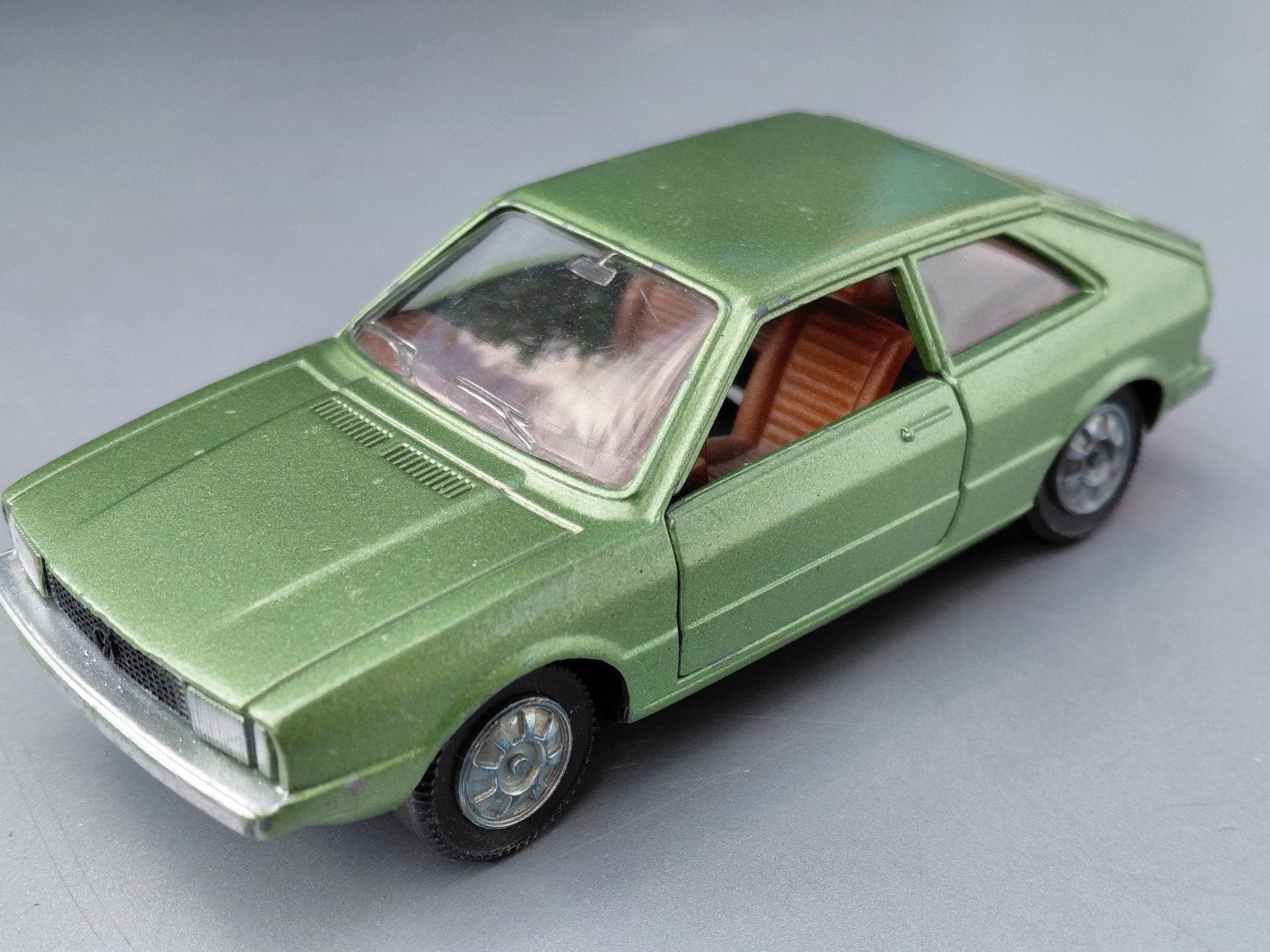 Pilen Volkswagen VW Scirocco modelauto miniatuurauto, Ophalen of Verzenden, Gebruikt, Auto, Overige merken